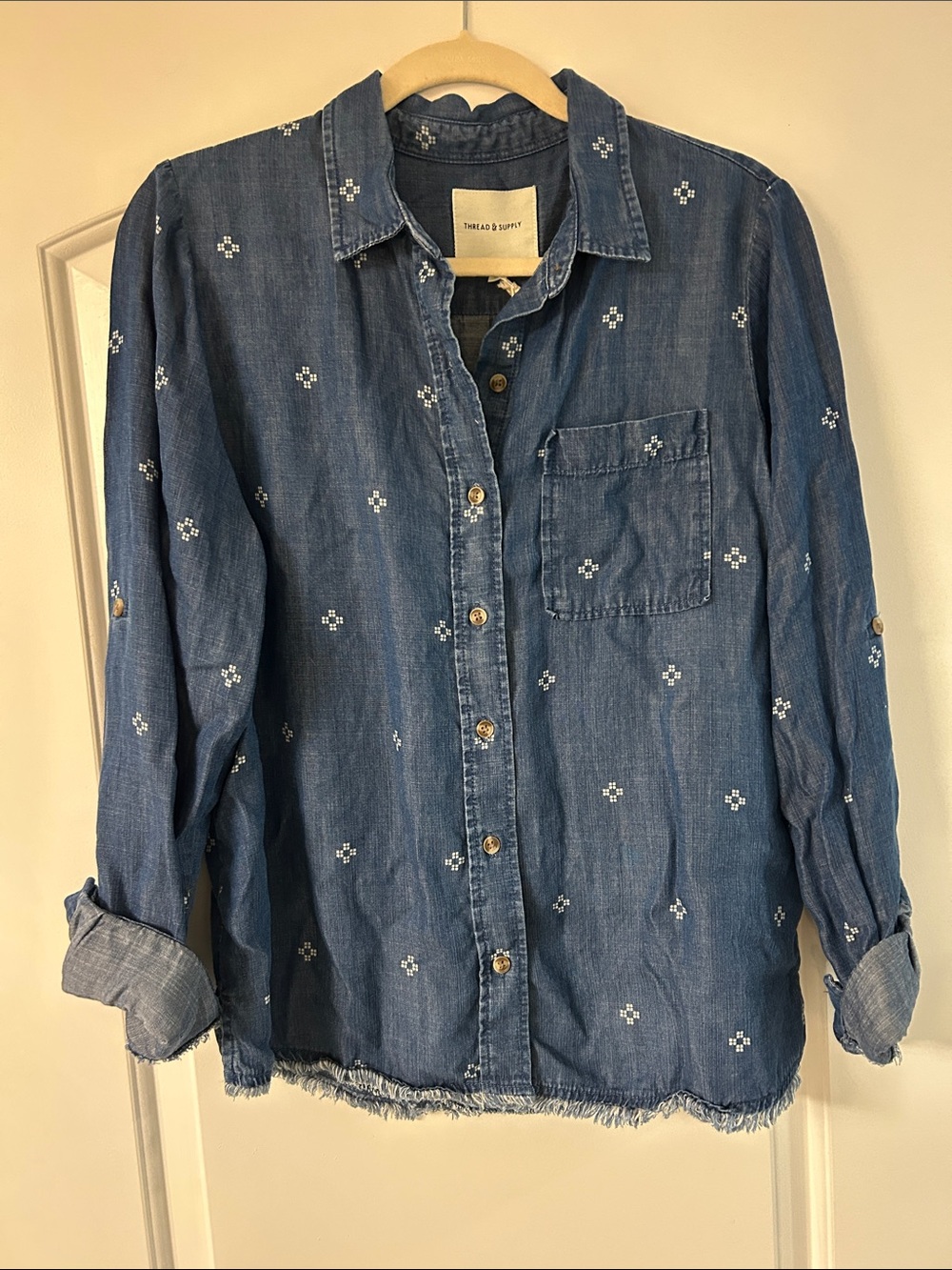 Thread & Supply Chantel blue top Ditzy Aztec sz L